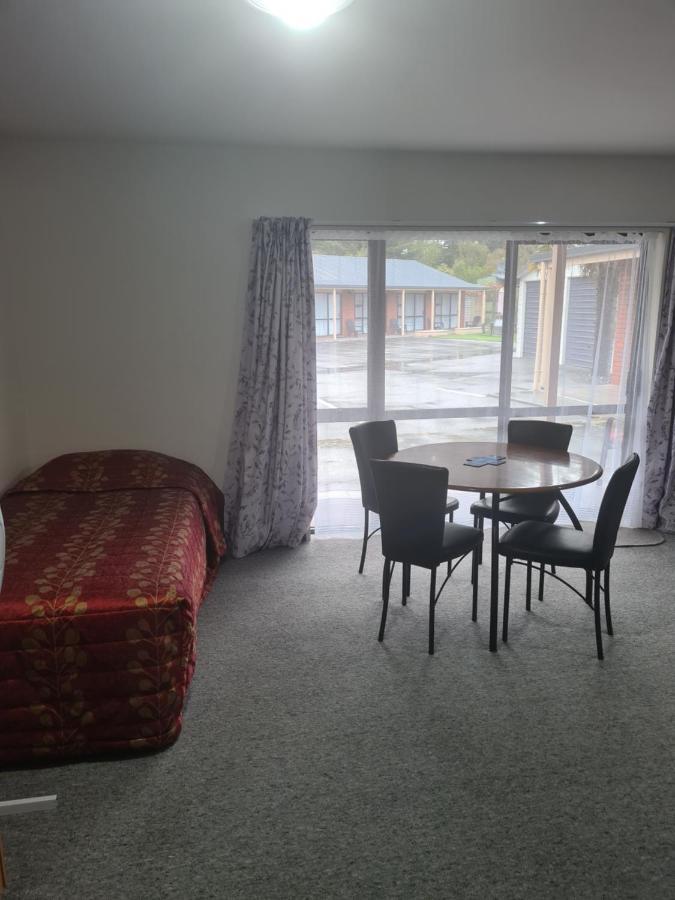 Arran Motel Те Анау Екстериор снимка