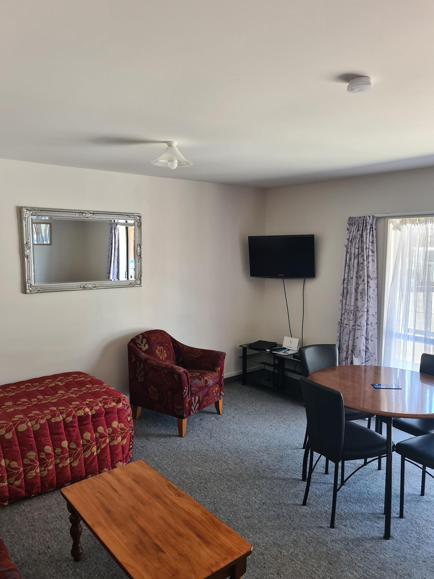 Arran Motel Те Анау Екстериор снимка