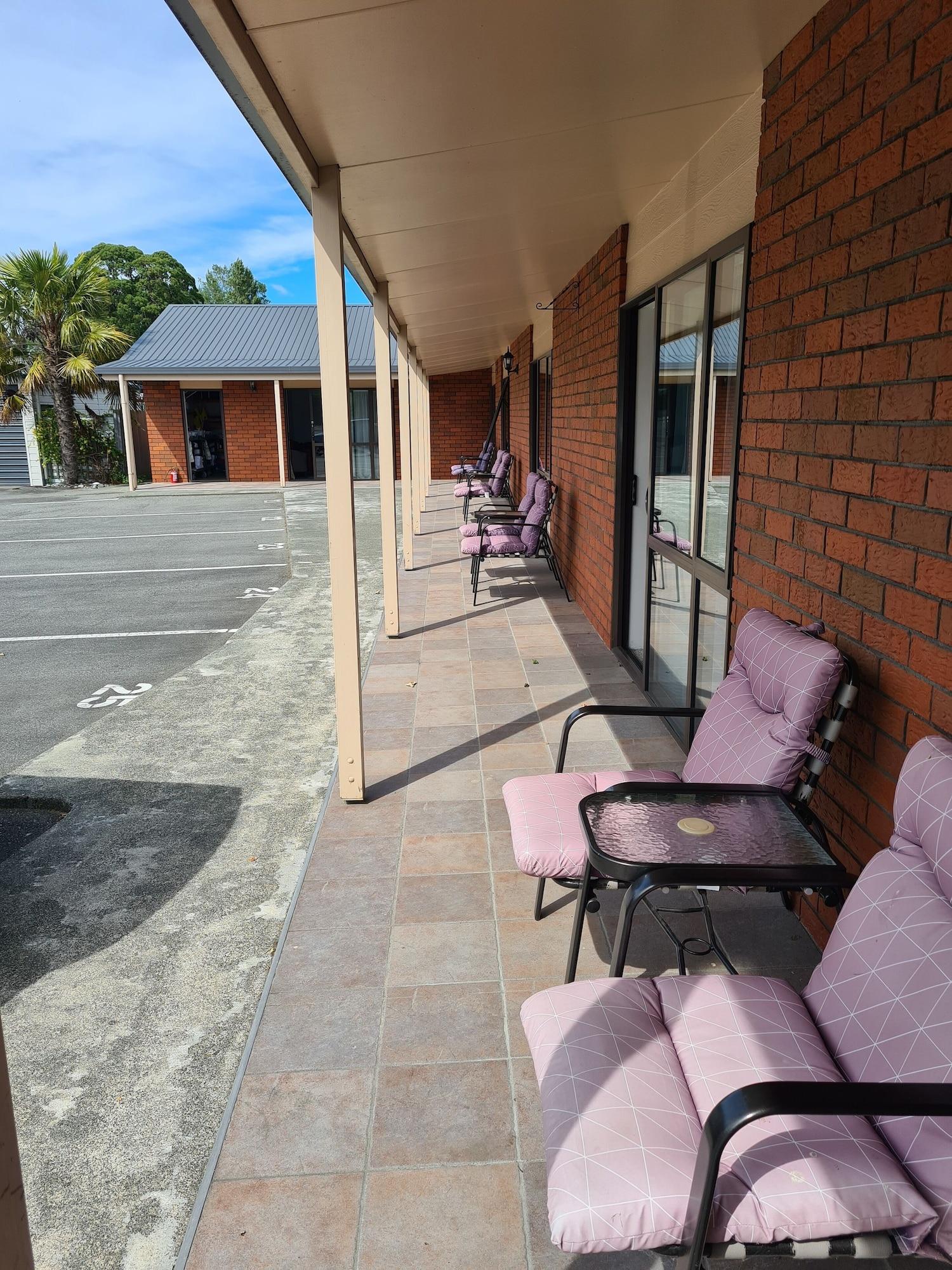 Arran Motel Те Анау Екстериор снимка