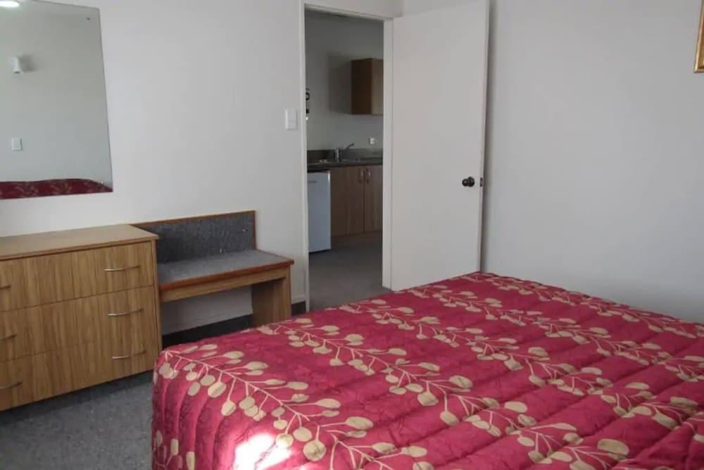 Arran Motel Те Анау Екстериор снимка