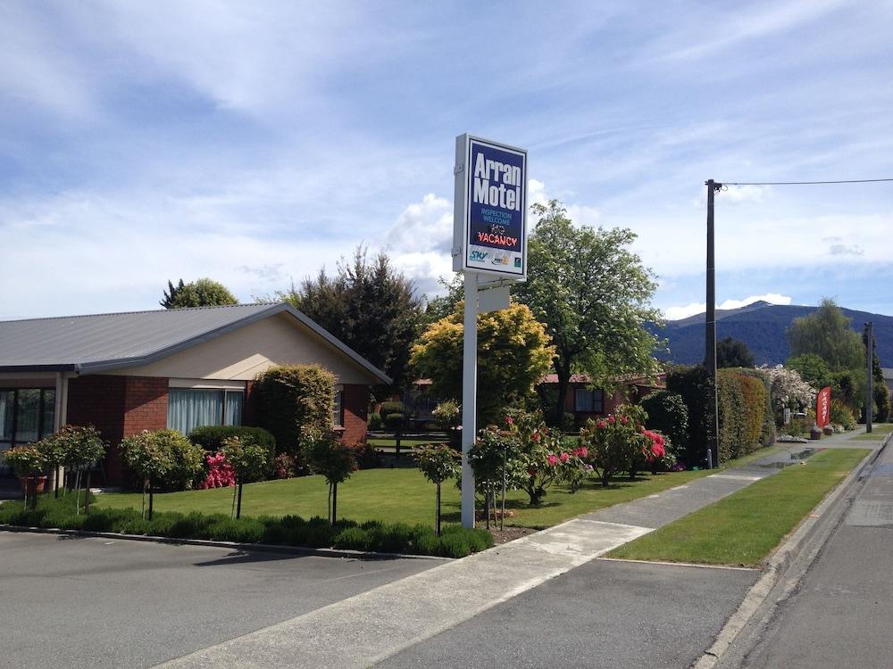 Arran Motel Те Анау Екстериор снимка