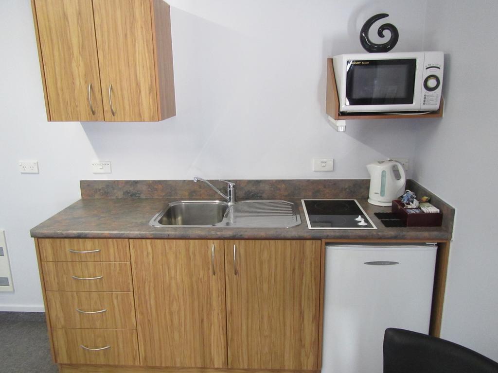 Arran Motel Те Анау Екстериор снимка