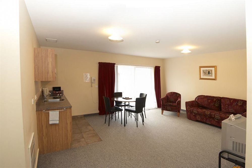 Arran Motel Те Анау Екстериор снимка