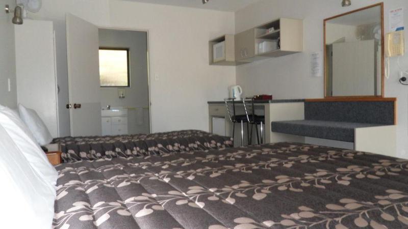 Arran Motel Те Анау Екстериор снимка